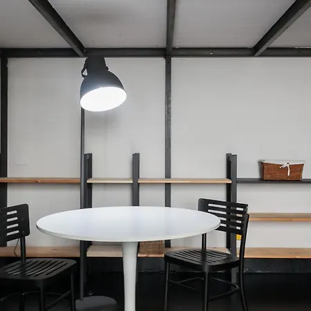Italianflat - Navigli & Bocconi Suites * Milano