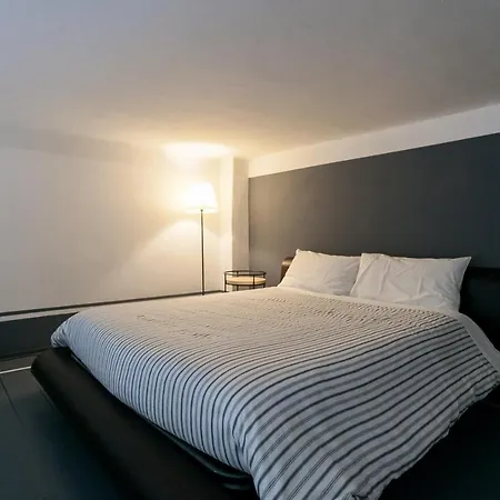 Italianflat - Navigli & Bocconi Suites * 米兰